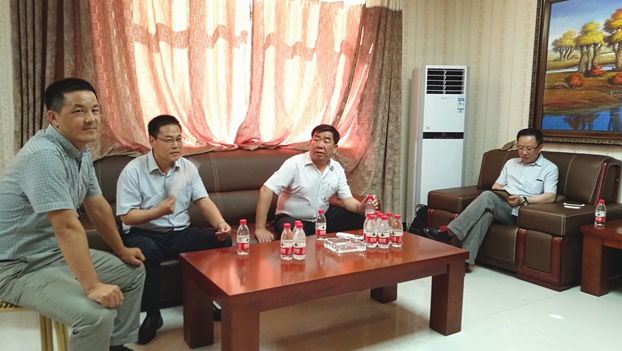 �Ҽ��f�����½�������������˹�����ǿ���