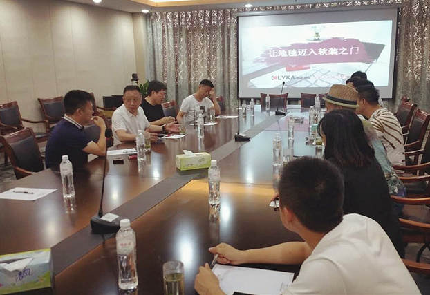 �Ҽ����Ҿ�����̺���ИI(y��)��Ԓ ���������ں���ģʽ