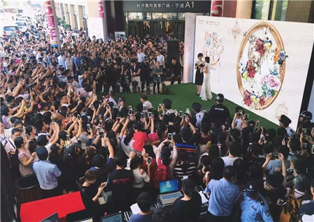 �w��֥�@�G���಩��Ҽ�����ɼ���W���R˹���u��������F��