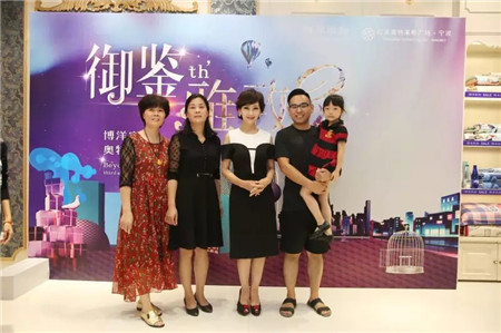 �w��֥�@�G���಩��Ҽ�����ɼ���W���R˹���u��������F��