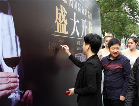 �����Pʢ�Ҽ������҈@�Ҿ����^��һվʽ�w��^ʢ���_Ļ