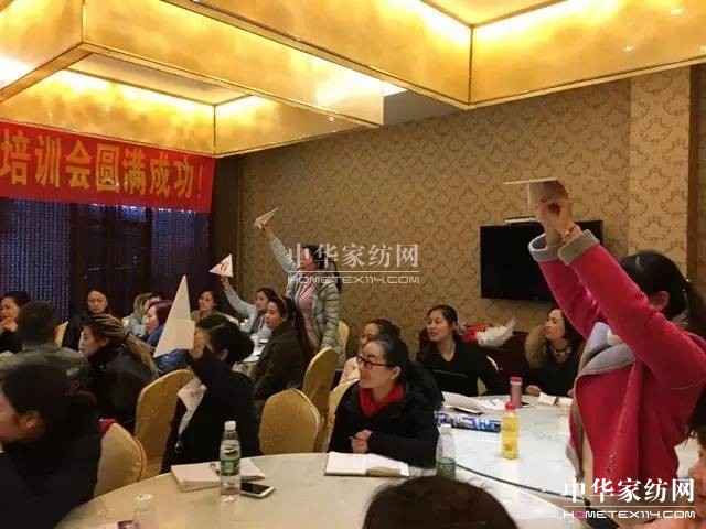 �Pʢ�Ҽ�����������Ӣ�R����ɽ�������@�����£�