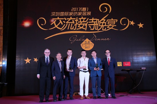 �^���_��,�_�����H���r�л��lչ�r��