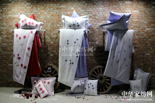 ���`����Ҋ���ҡ���FEELINGƷ�ưl���������e��