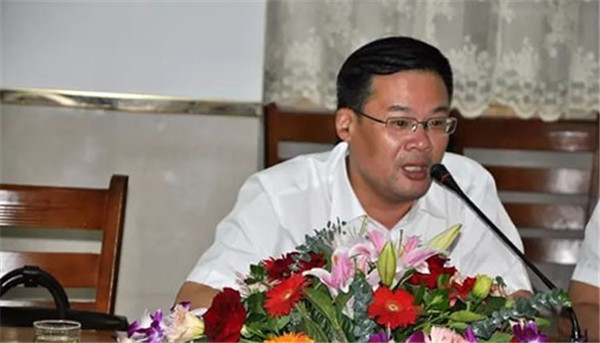 �����мҼ��f�����S���̕������L���������ϣ��U����h���_