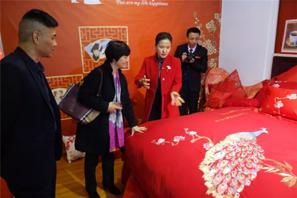 ׷����������Ҽ����Єӡ����Ї��Ҽ��f���������{�У��ϣ�