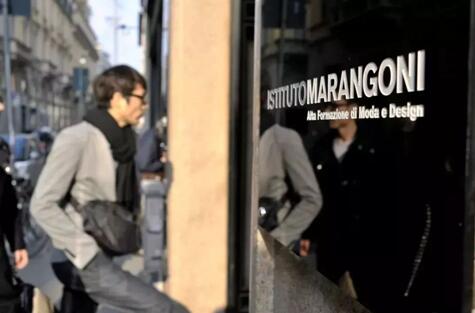 ����Ҽ��y���R�m�W�ᣬ�_�����H�r��У��������