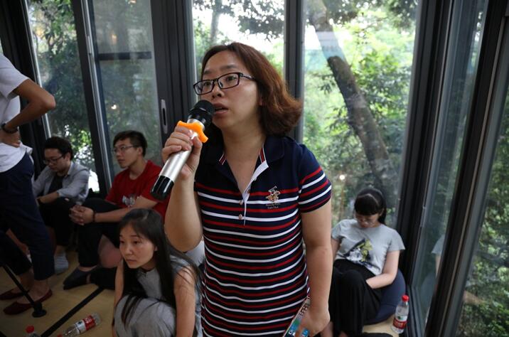 ����Ȼ���ؾ�����������һ�����ӵİl����