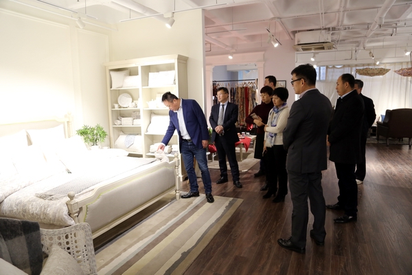 ���������ںϰl(f��)չ������L����Ī��˹