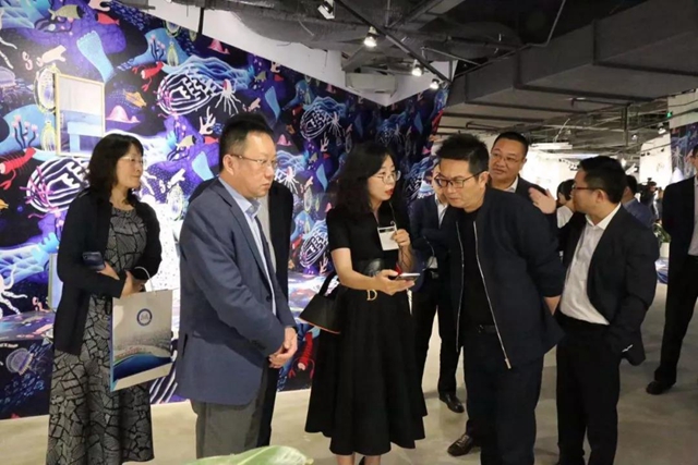 32�f(w��n)�����壬�ɽ���9000�f(w��n)Ԫ����ʮ�����Ї�(gu��)���������Ҽ����彻�ו�(hu��)¡�����_���x��ͨ�ݼҼ��a(ch��n)�I(y��)��1+3���¸��